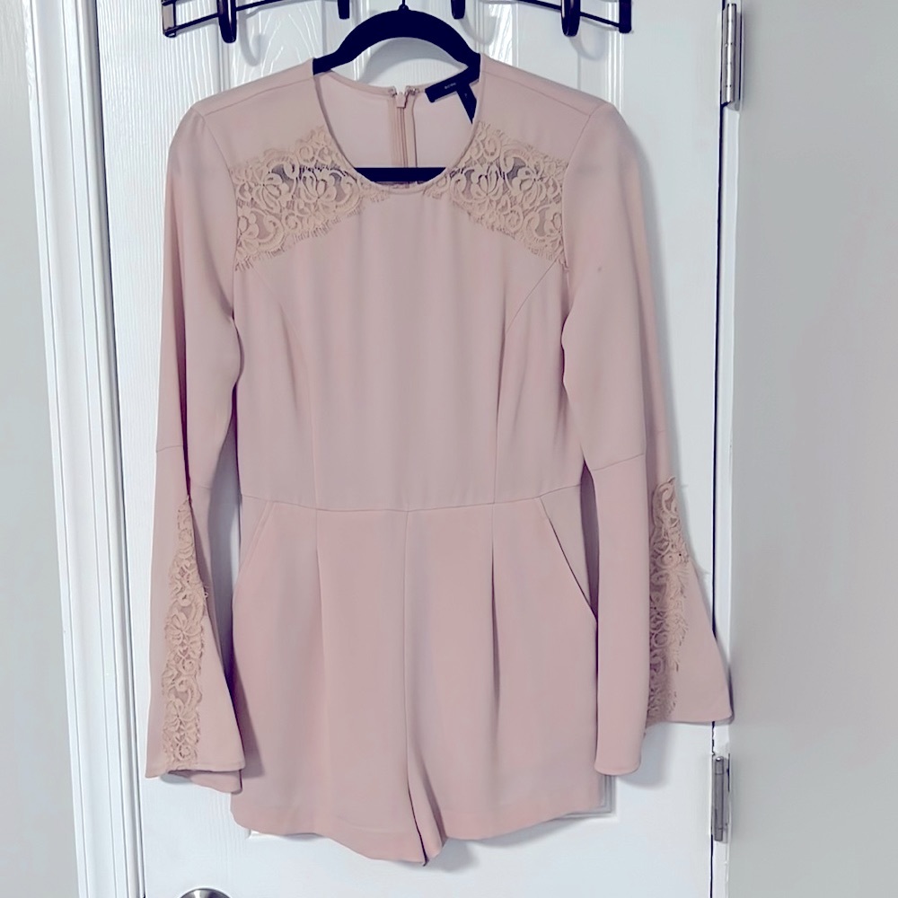 Blush pink BCBGMAXAZRIA romper/jumpsuit SIZE 0